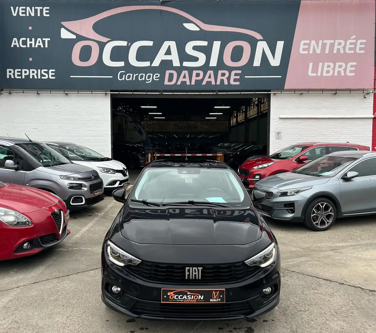 Fiat Tipo 1.3 Diesel 95CV - GPS - CARNET - Garantie 1 an Noir - 1