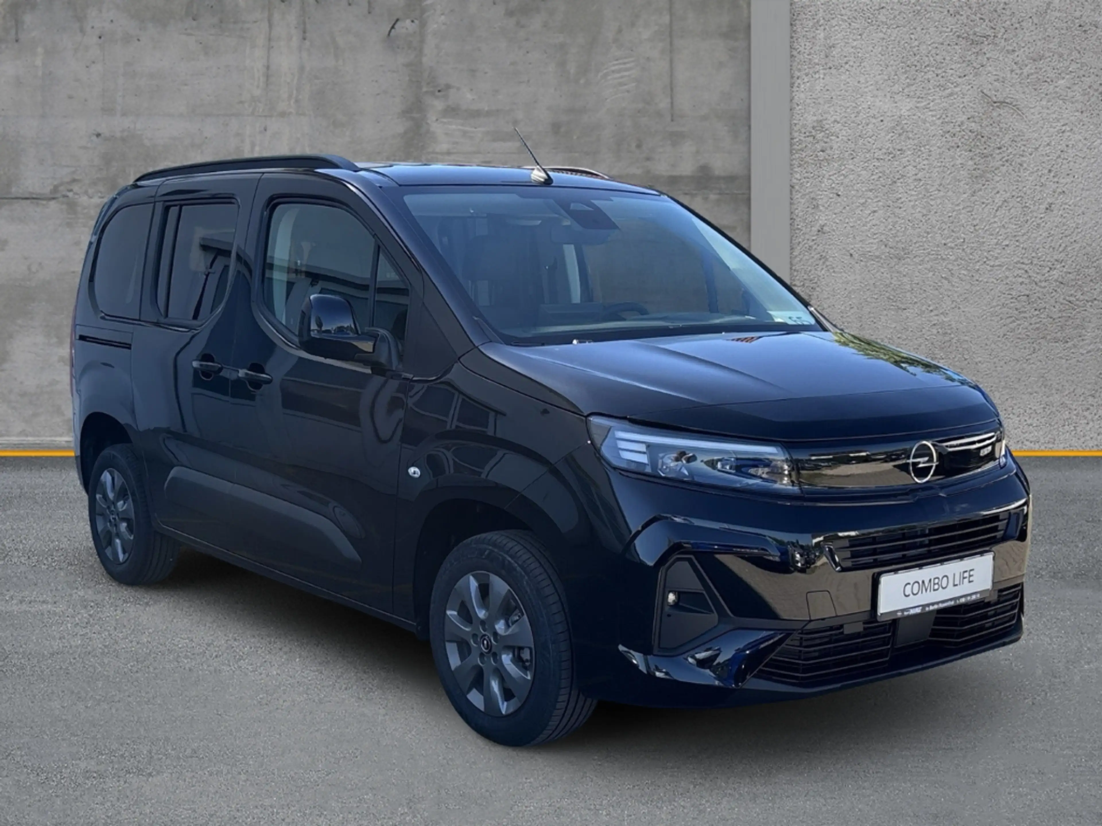 Opel Combo Life Edition N1 1.5D Autom,NAVI,Kamera,LED-Matrix — photo 2