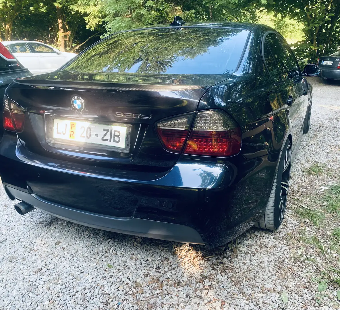 BMW 320 320si - 2