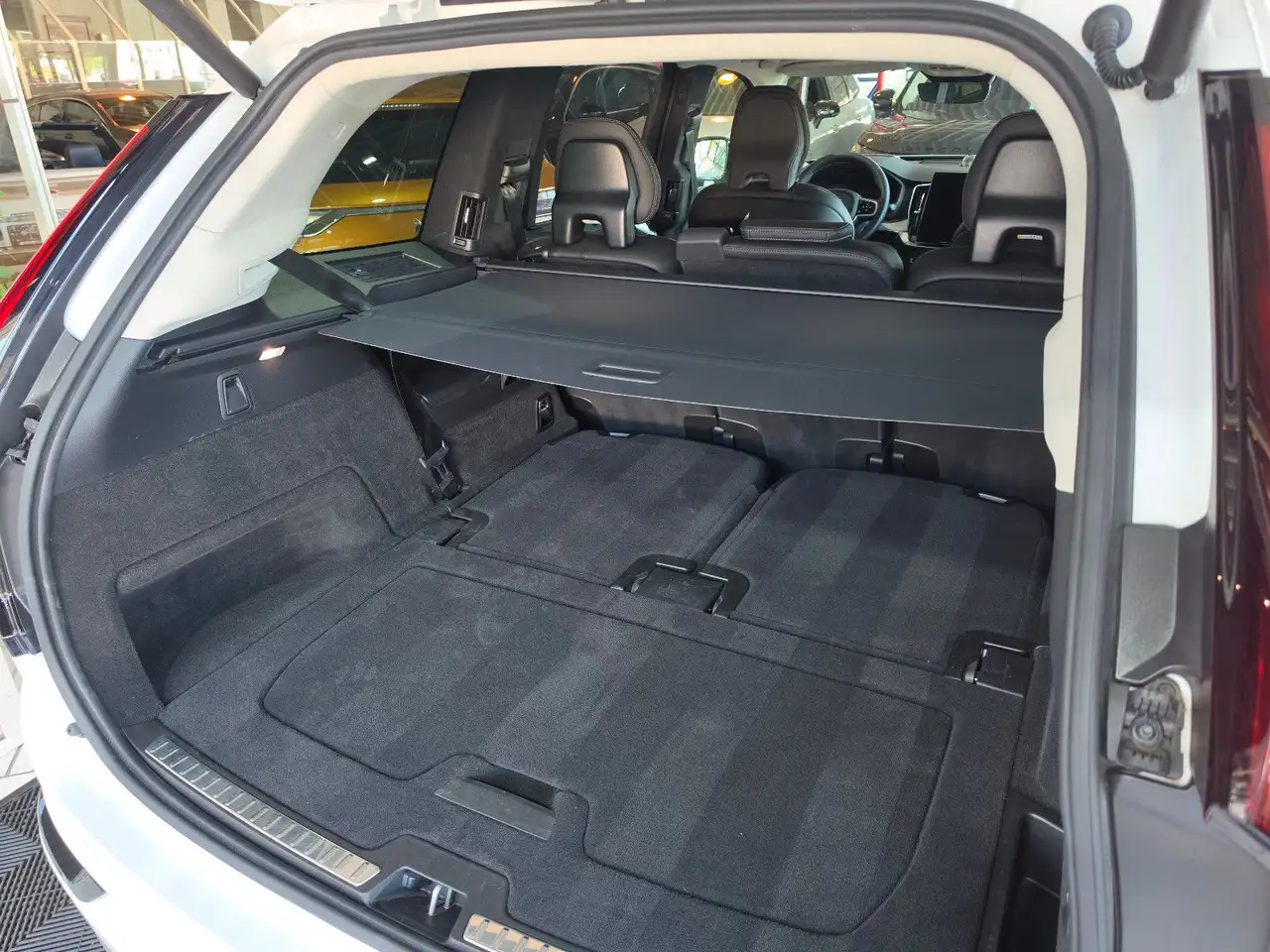 Volvo XC90 Ultra Dark Recharge+LUFT+B&W+22 ZOLL+VOLL, миниатюра 27