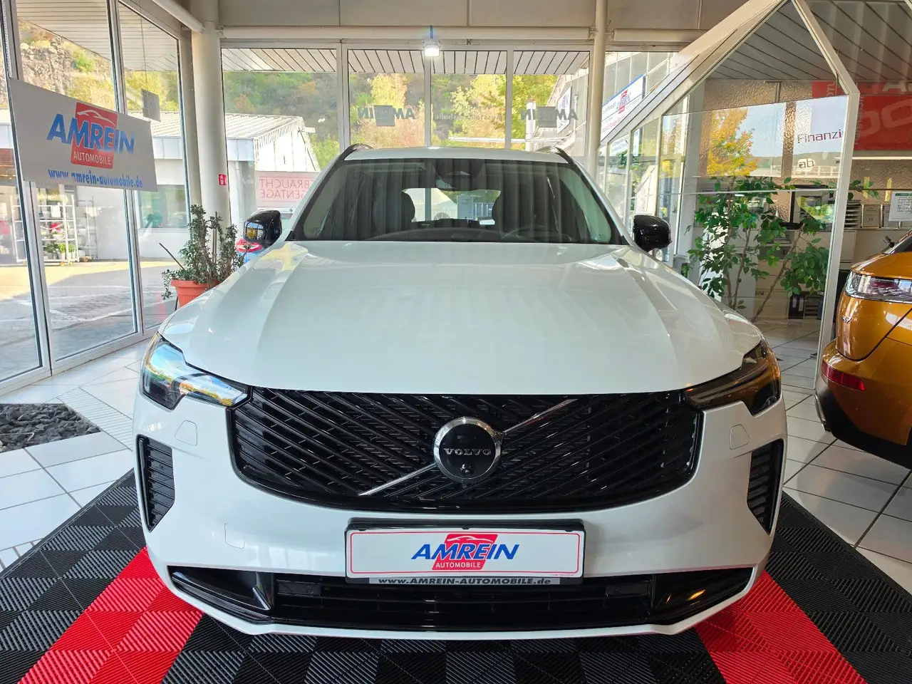 Volvo XC90 Ultra Dark Recharge+LUFT+B&W+22 ZOLL+VOLL, миниатюра 2