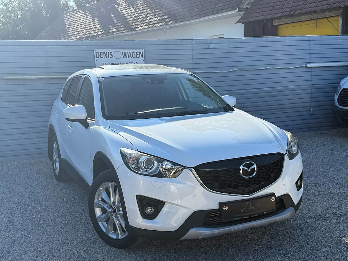 Mazda CX-5 CD175 AWD Revolution SD Aut. 1.Besitz Weiß - 2