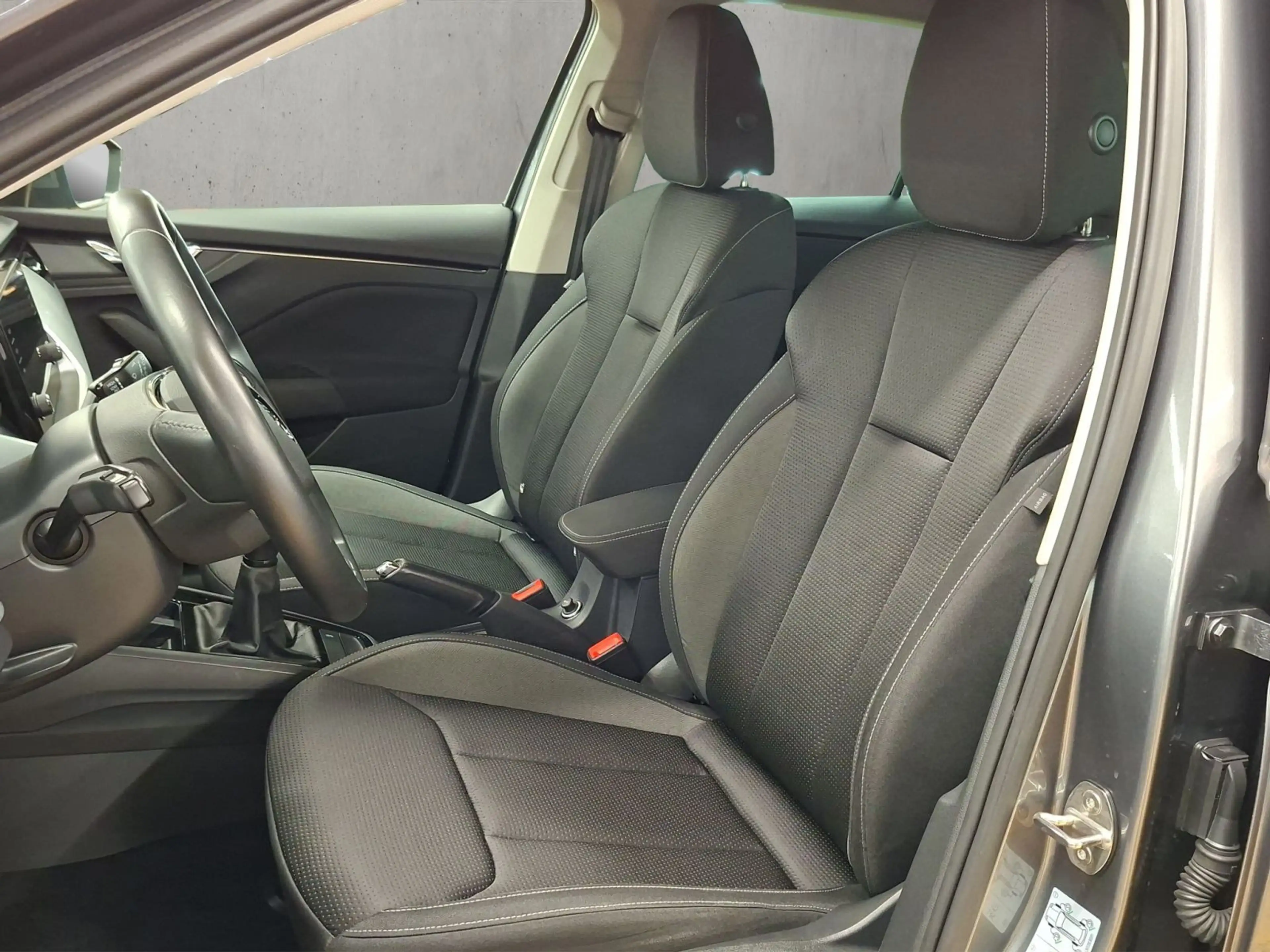 Skoda Kamiq Ambition — photo 9