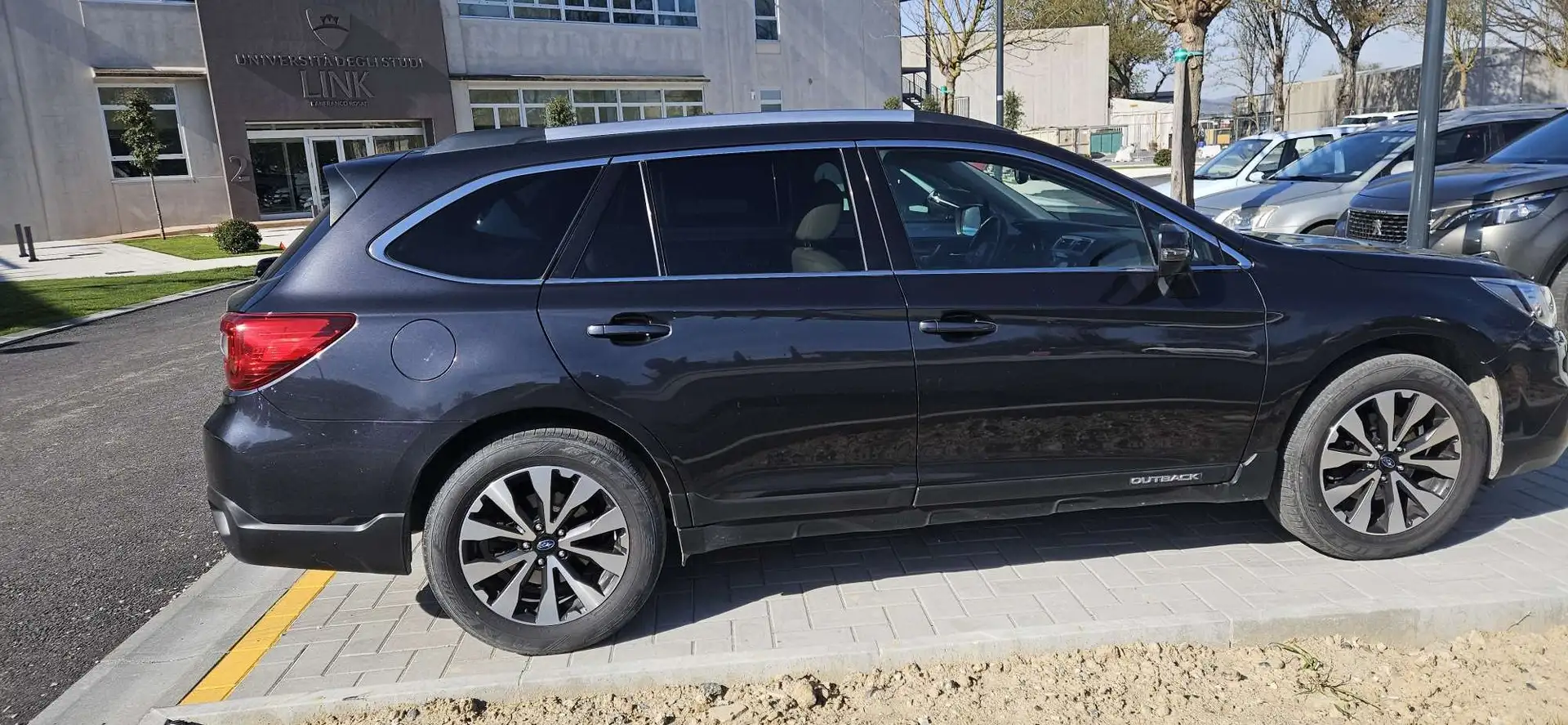 Subaru OUTBACK lineatronic unlimited Grey - 1