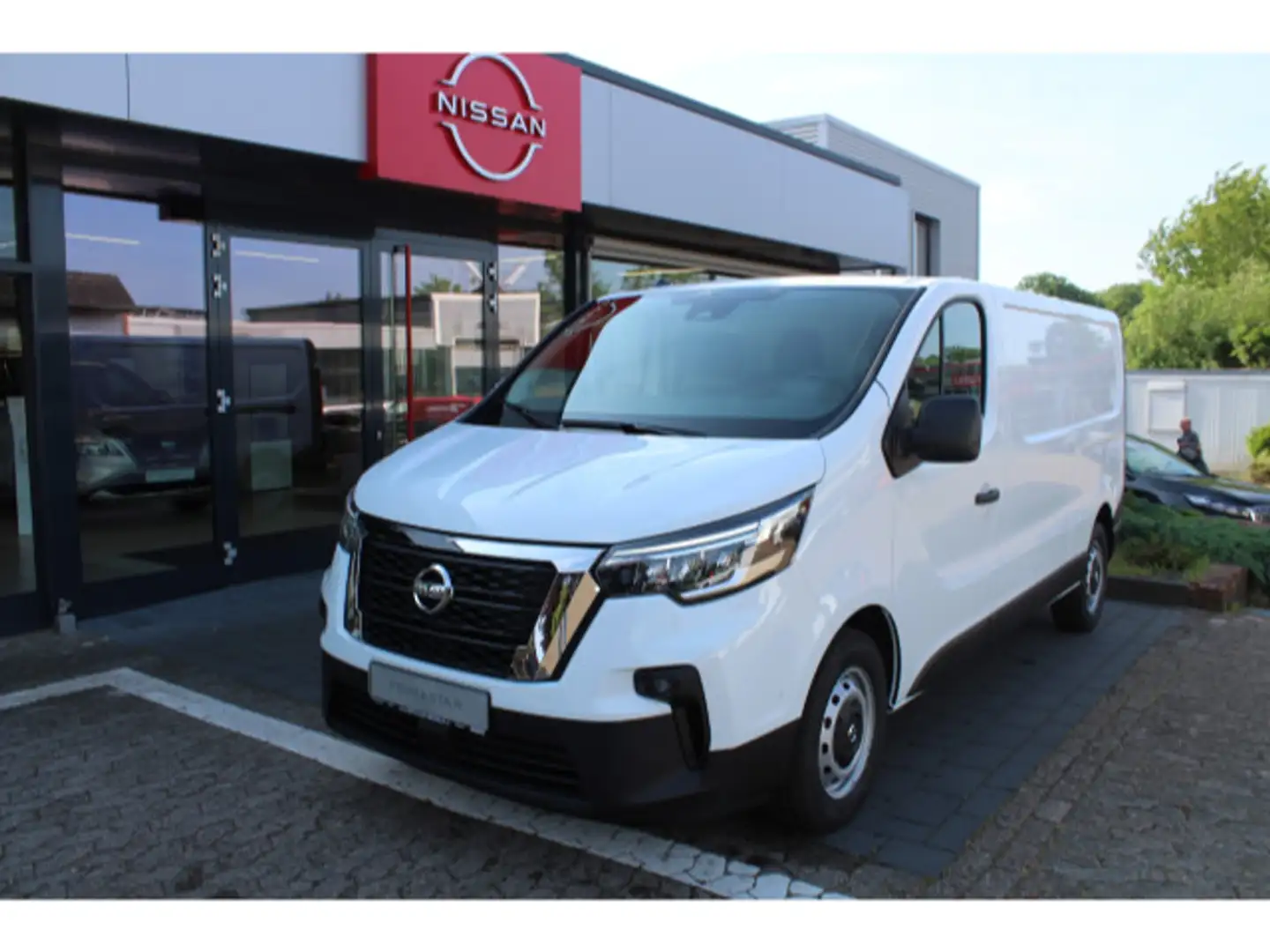 Nissan Primastar Kasten L2H1 2.0 dCi N-Connecta LRB Nav Blanc - 2