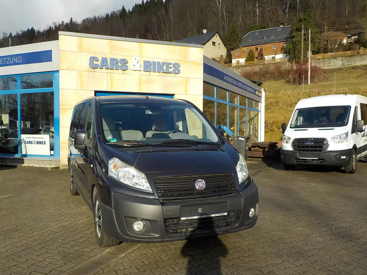 Fiat Scudo Panorama Family L2H1 120 Multijet (8 Sitze) Schwarz - 1