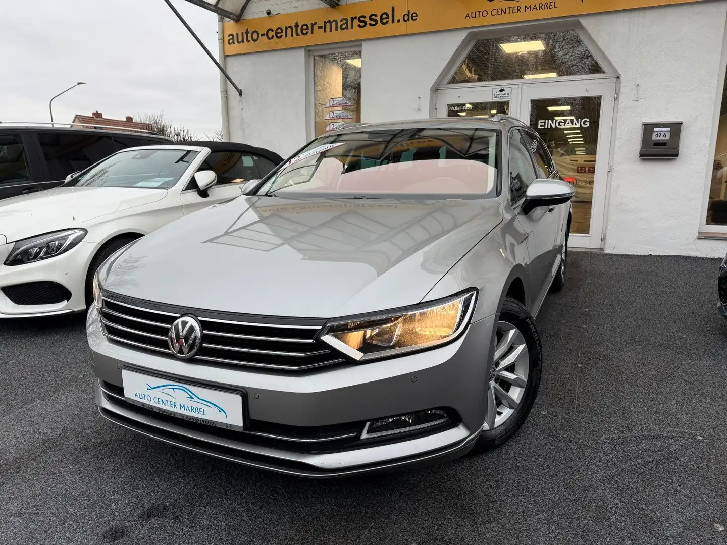 Volkswagen Passat Variant Comfortline ACC/SHZ/PDC/ALLWETTER Silber - 1