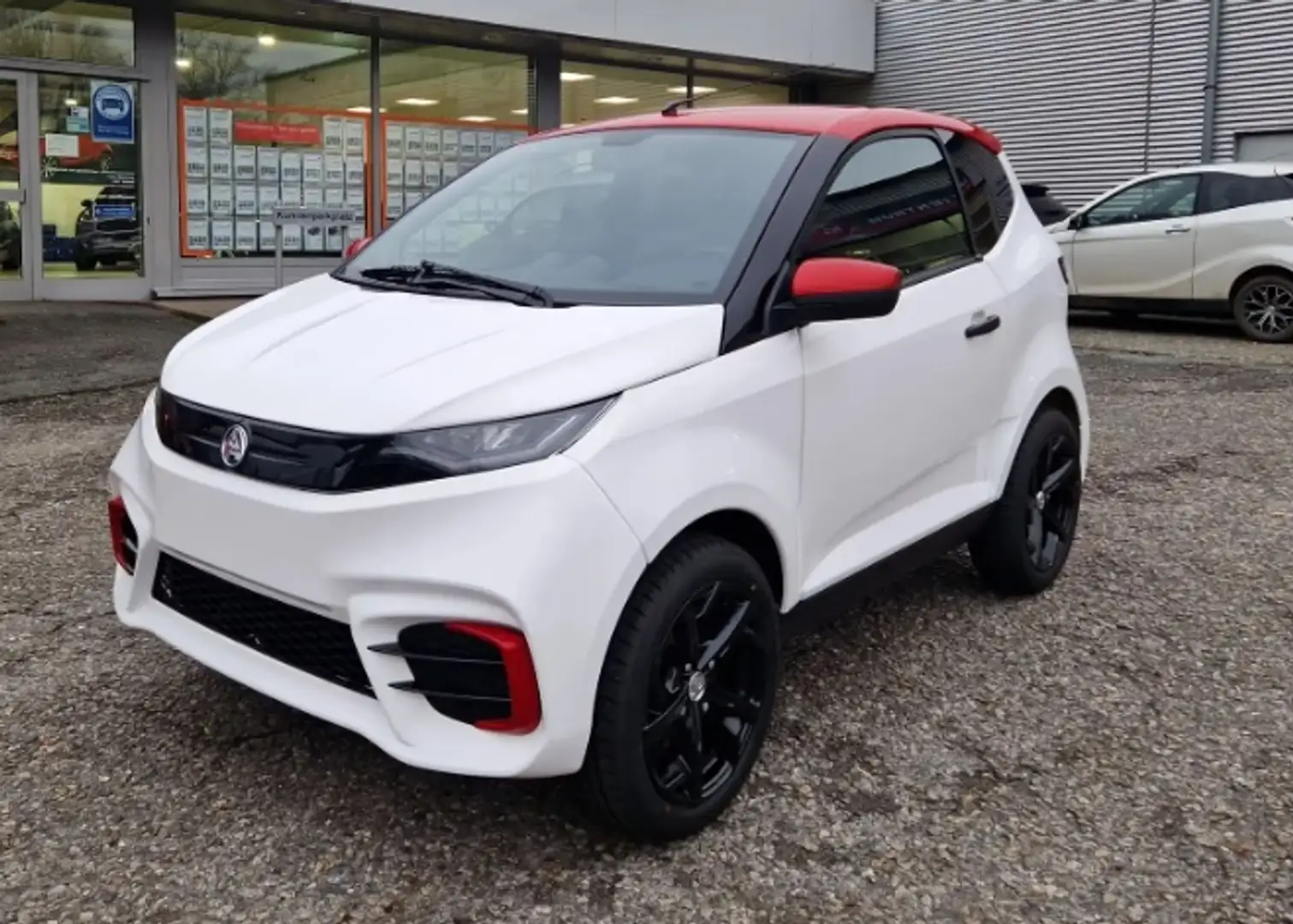 Aixam City Elettrica Bianco - 2