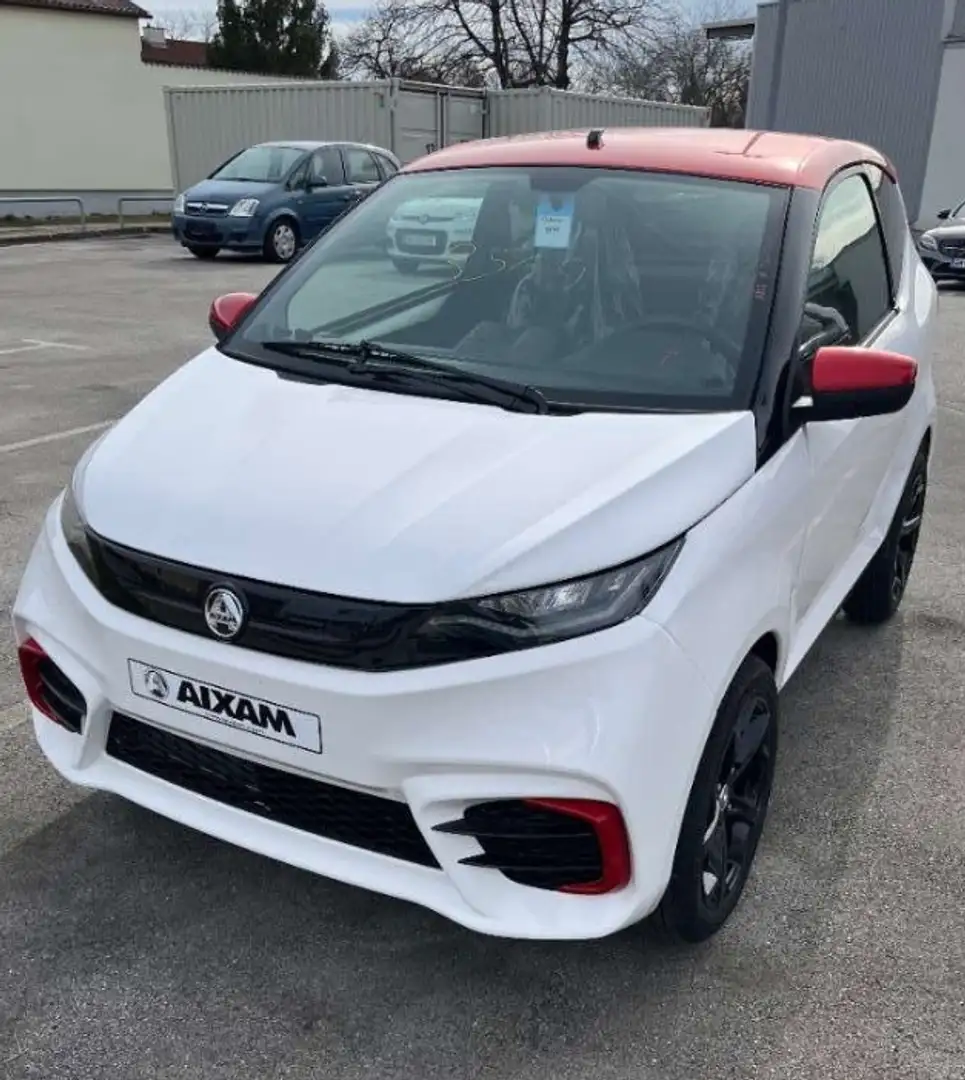 Aixam City Elettrica Bianco - 1