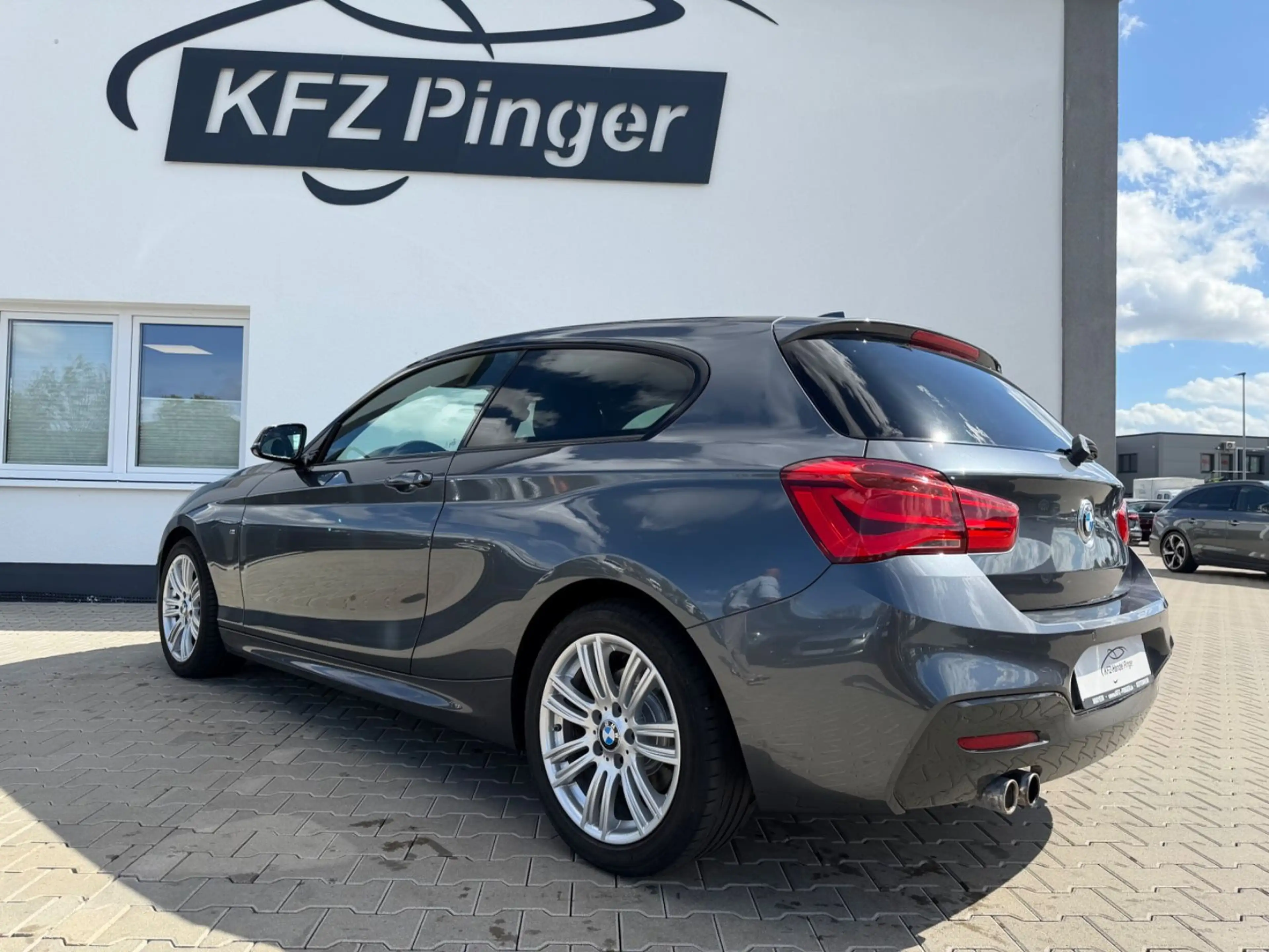 BMW 120 1 Limousine 3-trg. 120 i M Sport — photo 6