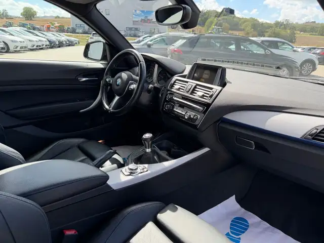 BMW 3 view 14