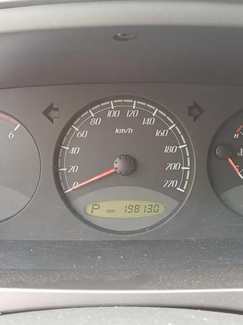 SsangYong Kyron Kyron 2.0 Turbo M 200 Xdi 2WD - 2