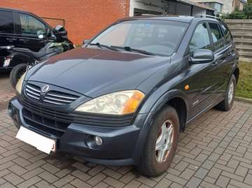 Kyron 2.0 Turbo M 200 Xdi 2WD