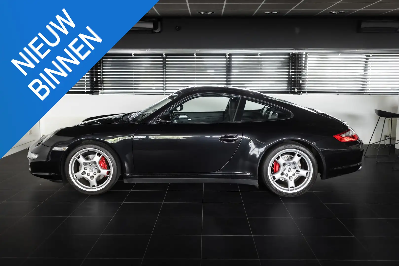 Porsche 997 997 3.8 Carrera 4S Zwart - 1