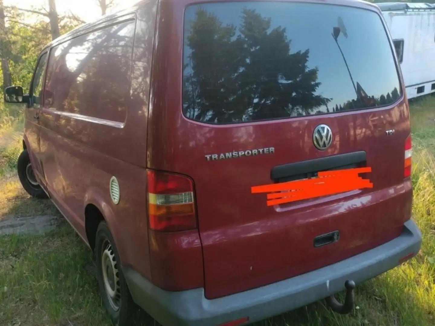 Volkswagen T5 Transporter 7HA132/WF2 Czerwony - 2