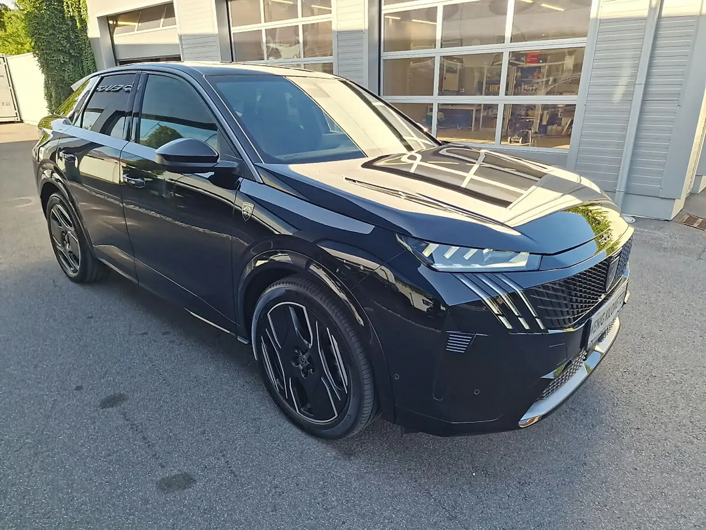 Peugeot 3008 Dual-Elektromotor GT 325 AWD "Oktober verfügbar" Schwarz - 1