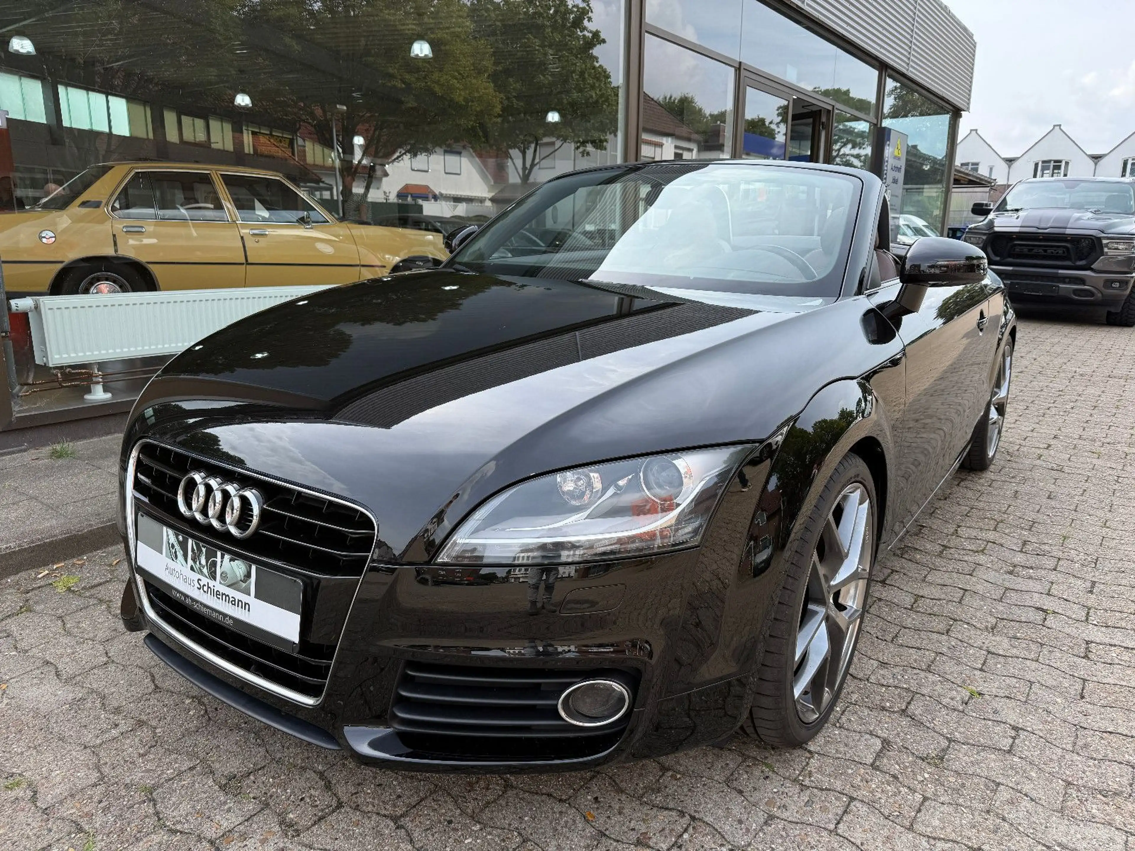 Audi TT Roadster 1.8 TFSI LEDER/XENON/NAVI/SITZHZG.