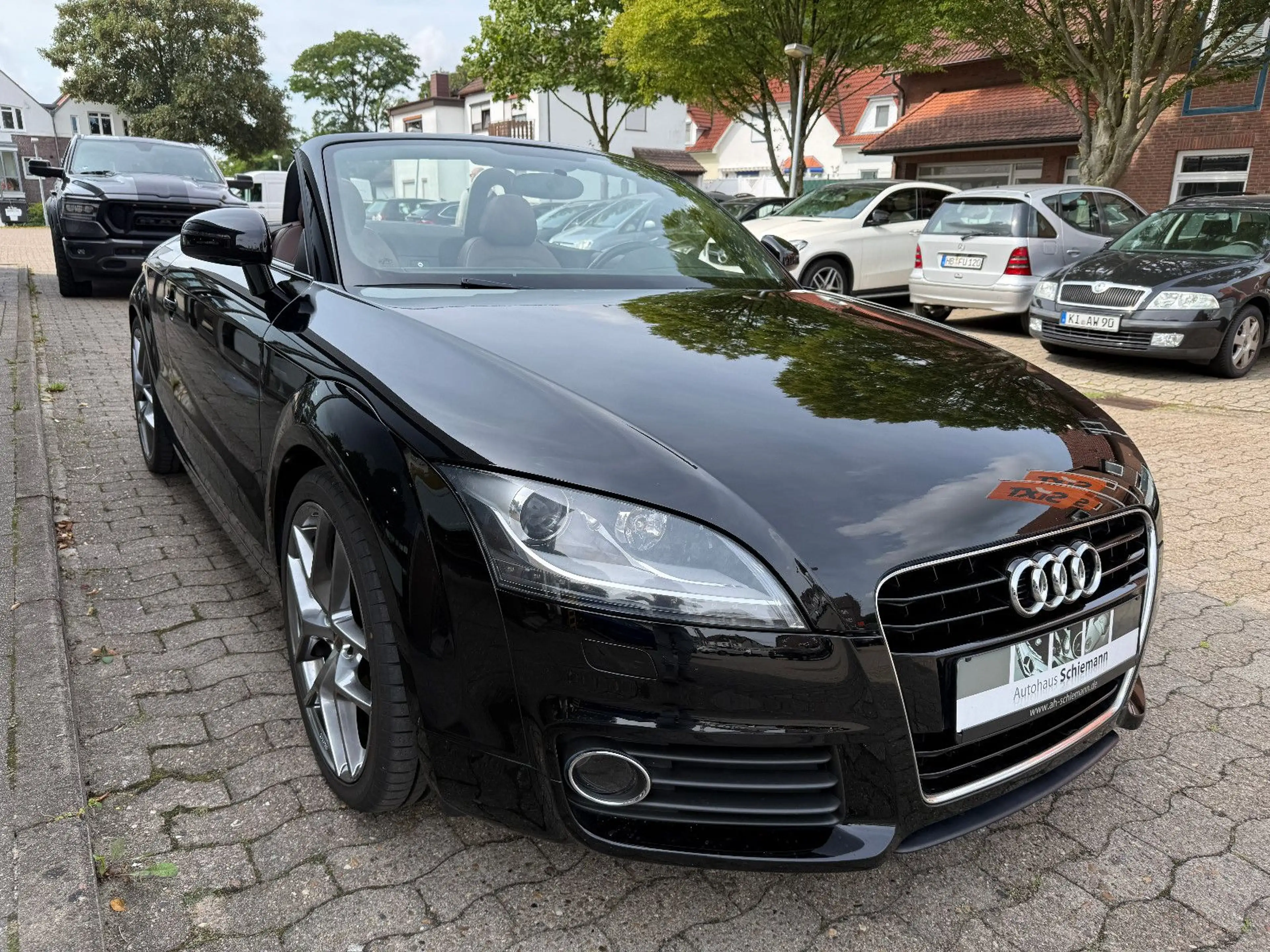 Audi TT Roadster 1.8 TFSI LEDER/XENON/NAVI/SITZHZG. — photo 3