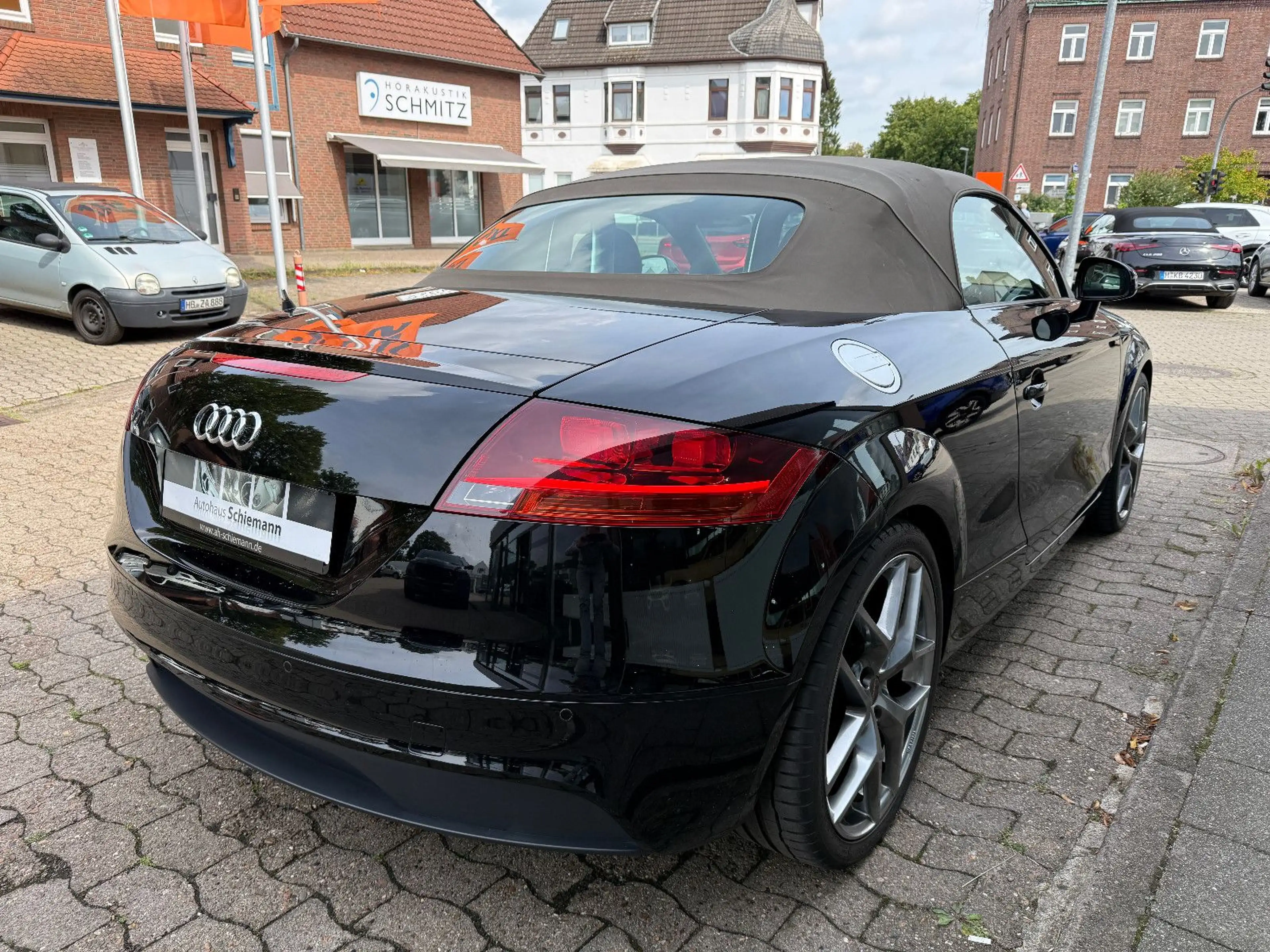 Audi TT Roadster 1.8 TFSI LEDER/XENON/NAVI/SITZHZG. — photo 9