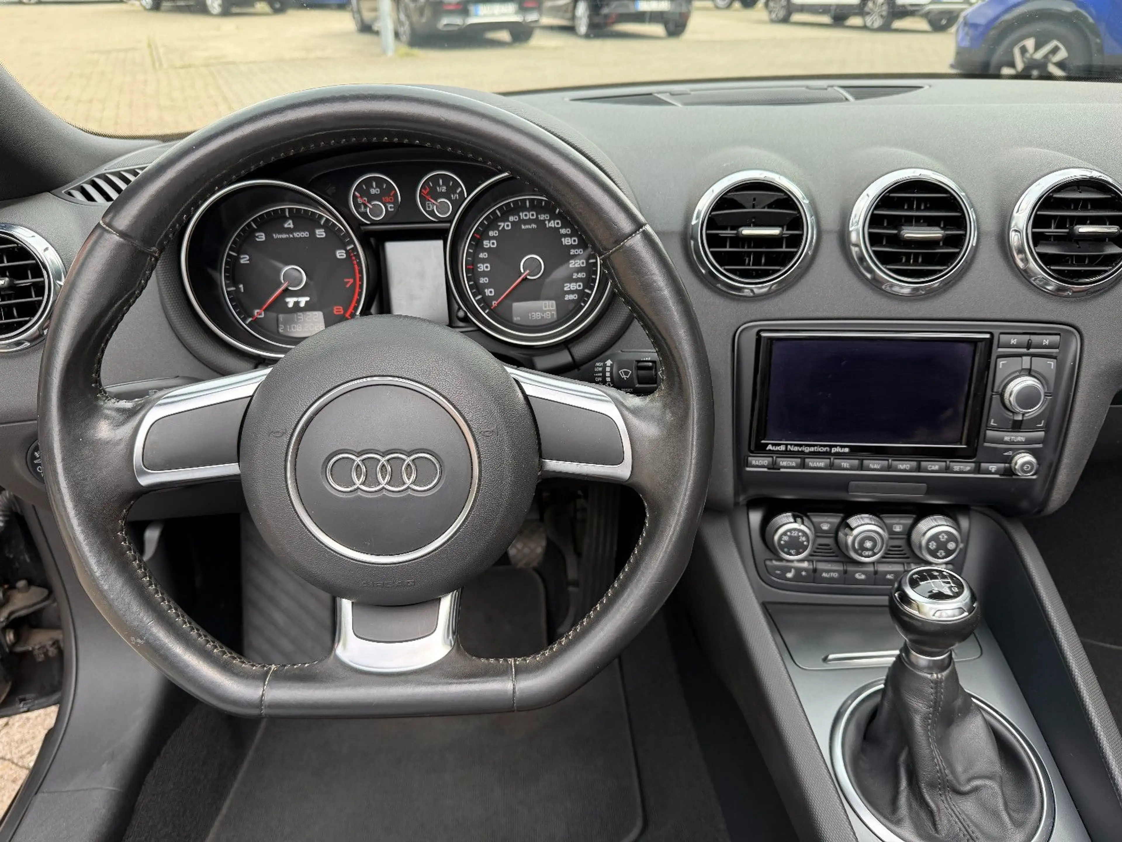 Audi TT Roadster 1.8 TFSI LEDER/XENON/NAVI/SITZHZG. — photo 15