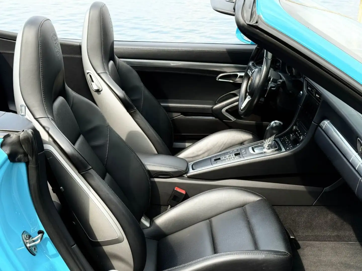 Porsche 911 991 Carrera 4S Cabriolet 3.0 PDK 420CV Bleu - 2