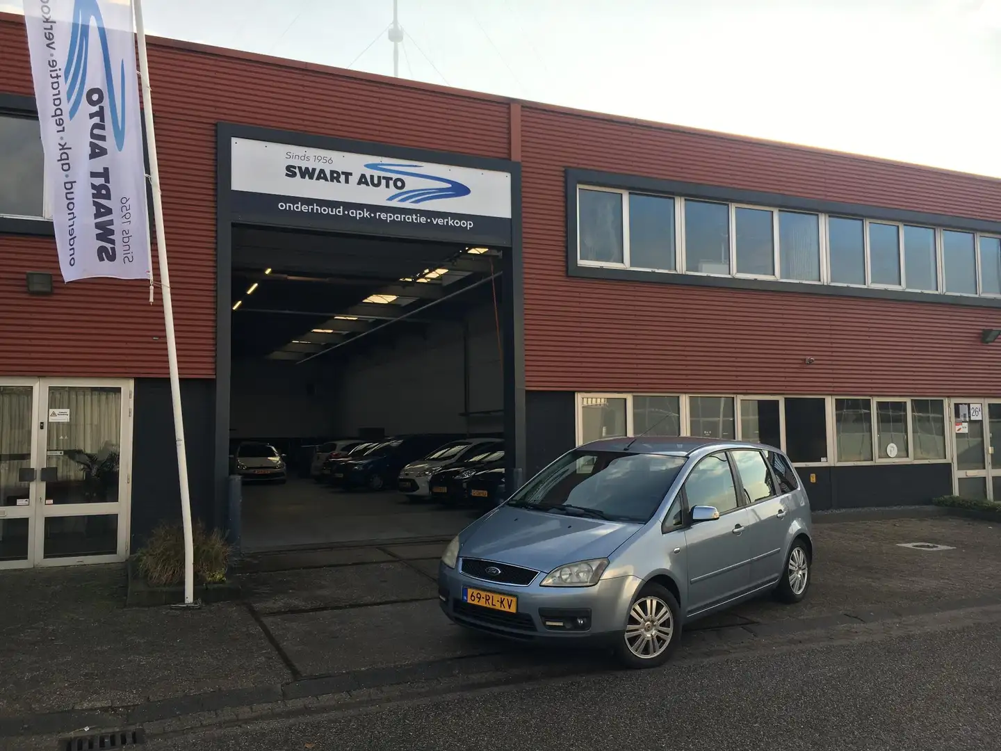 Ford Focus C-Max 2.0-16V Ghia | Bluetooth | Climate Controle | Crui Blau - 2