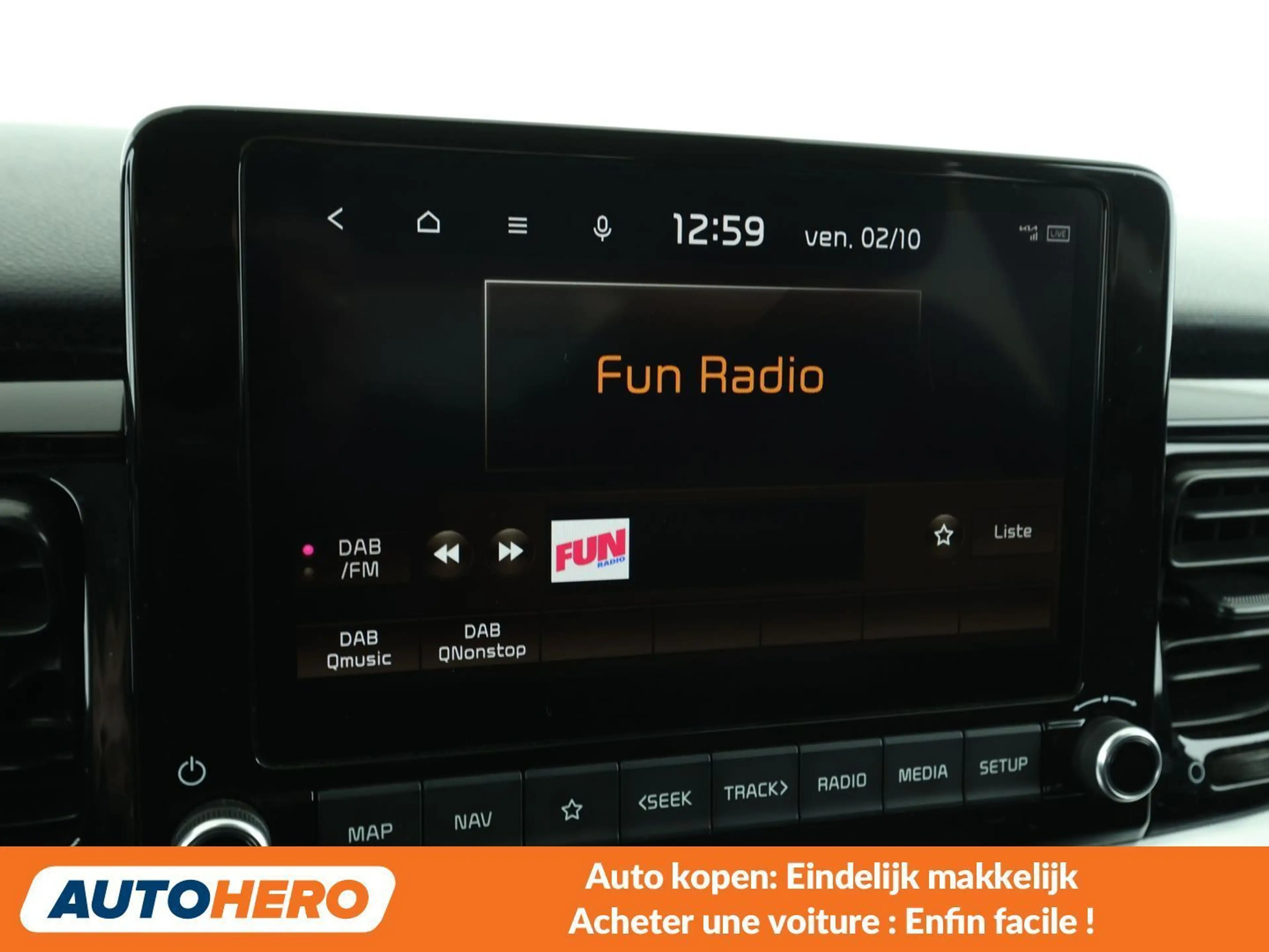 Kia Stonic 1.0 TGDI Vision — photo 9