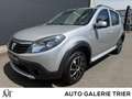 Dacia Sandero 1.6 Stepway KLIMA AHK SERVO TOP Klima Fenster el. Grau - thumbnail 1