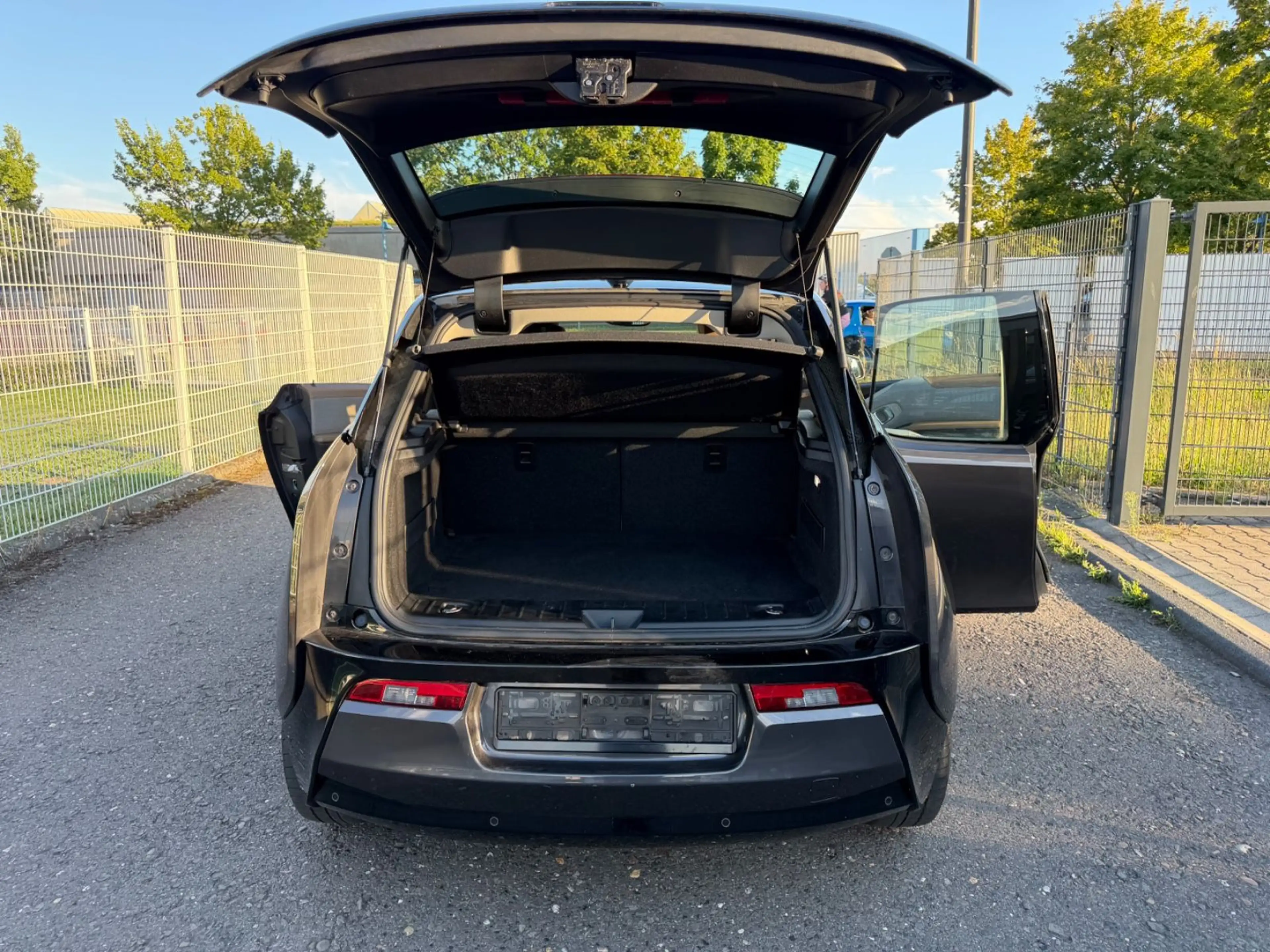 BMW i3 REX — photo 4