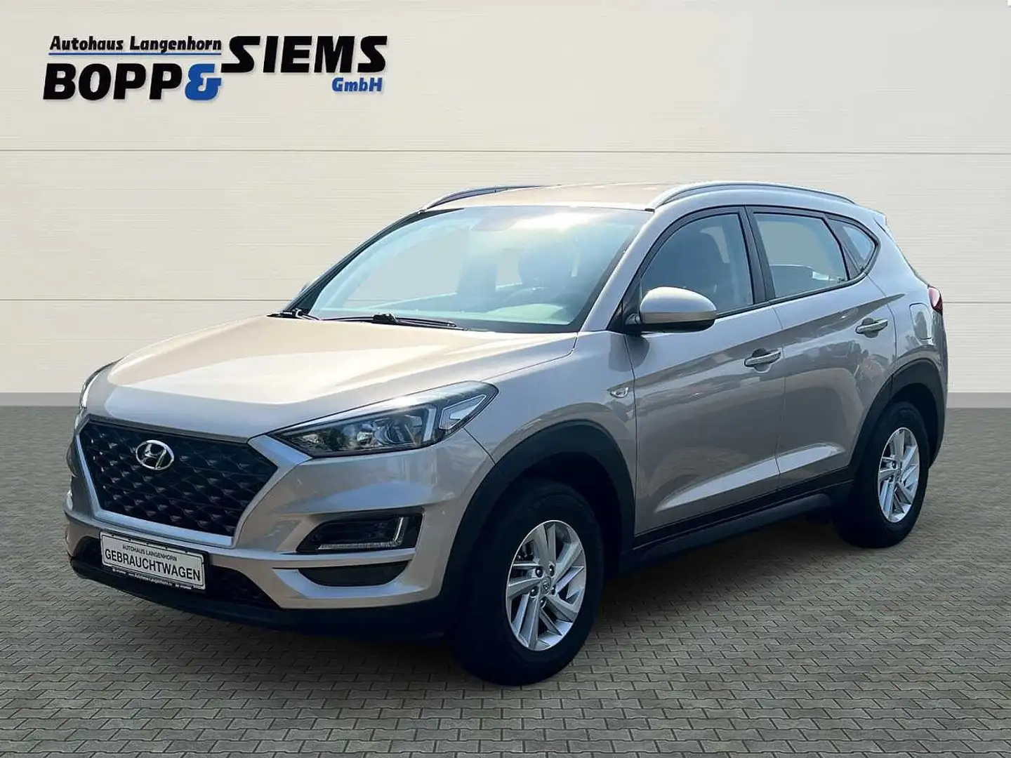 Hyundai TUCSON 1.6 GDi 2WD 'Klima, AHK,SHZ' Weiß - 1