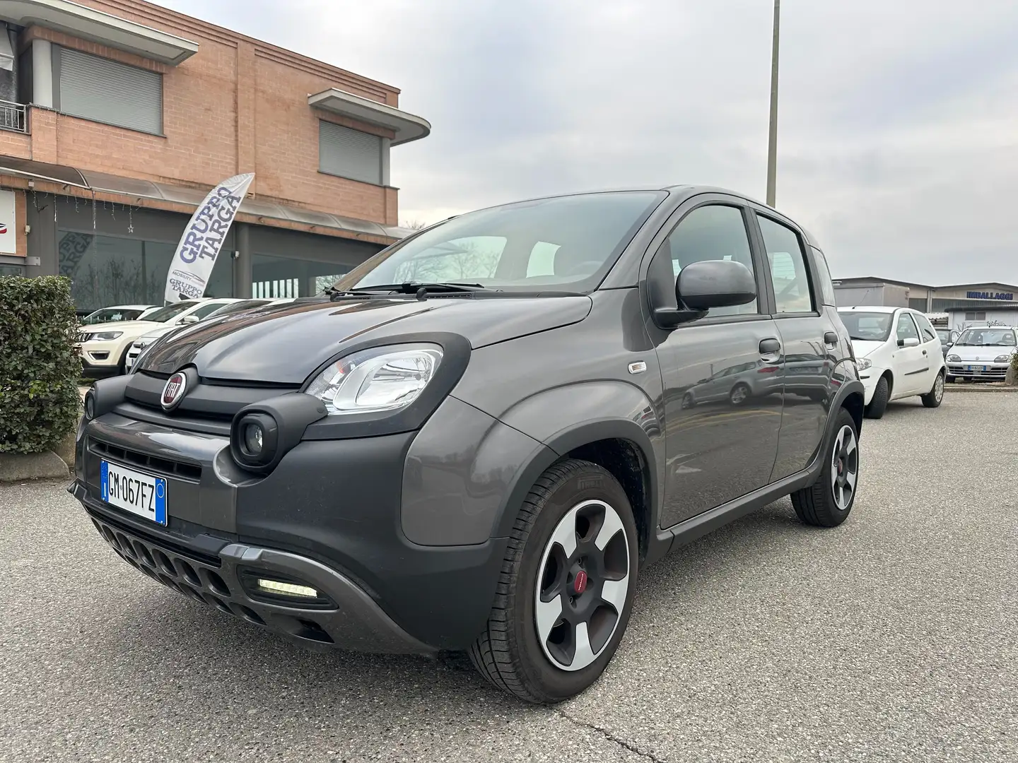 Fiat Panda 1.0 firefly hybrid Cross s Grigio - 2