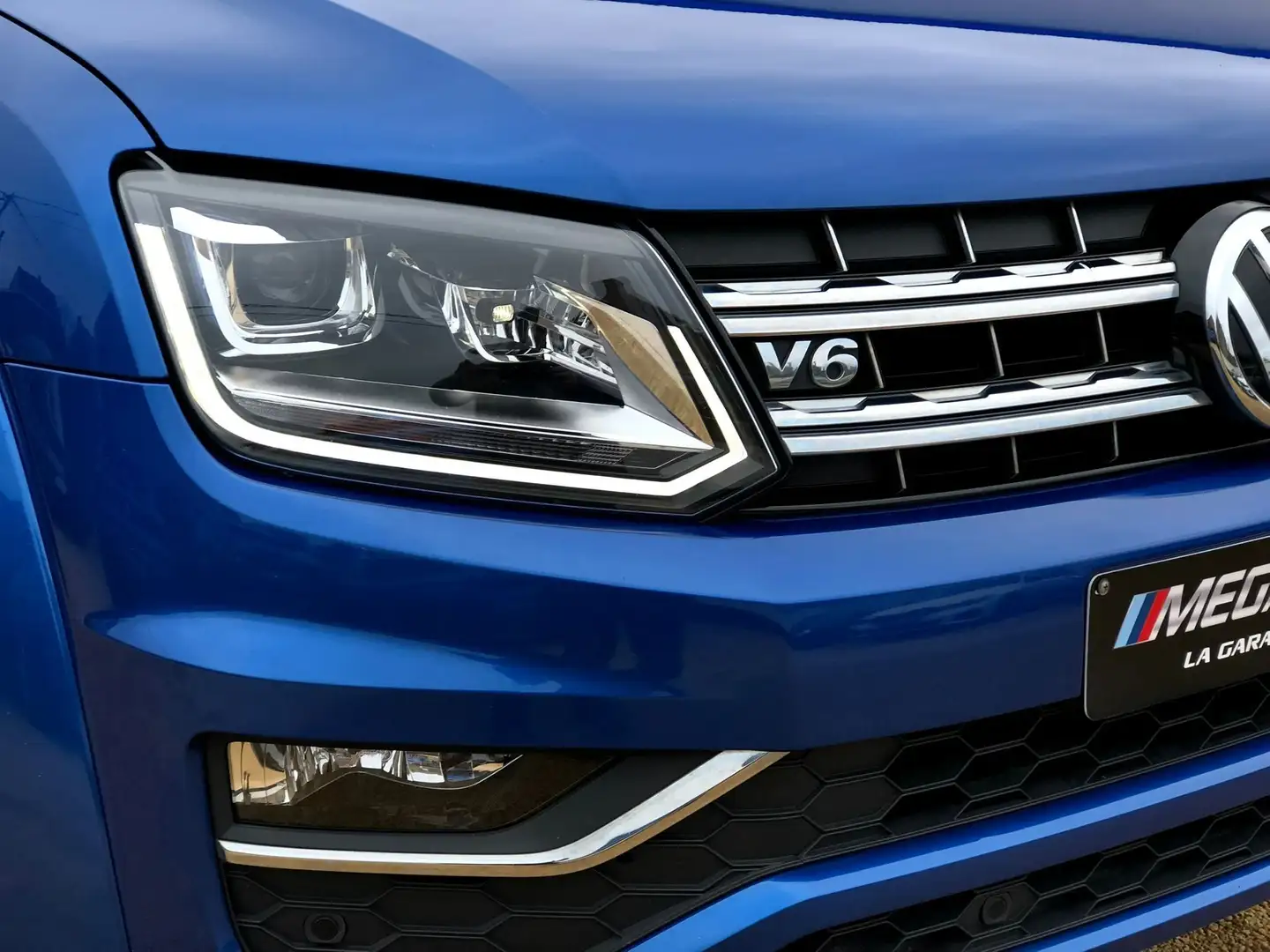 Volkswagen Amarok 3.0 V6 TDi 4Motion Highline Bleu - 2