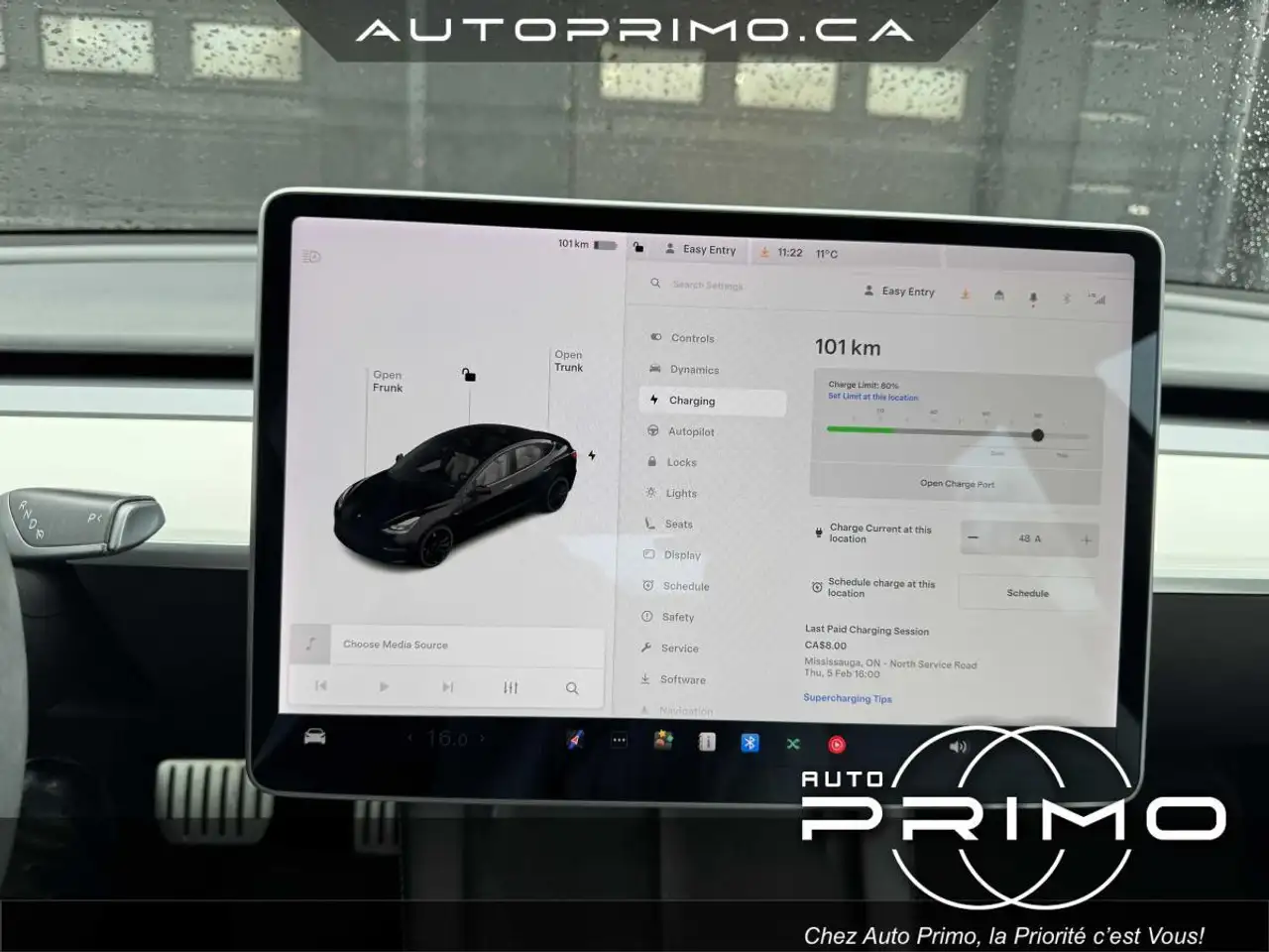 Tesla Model 3 снимка Tesla Model 3