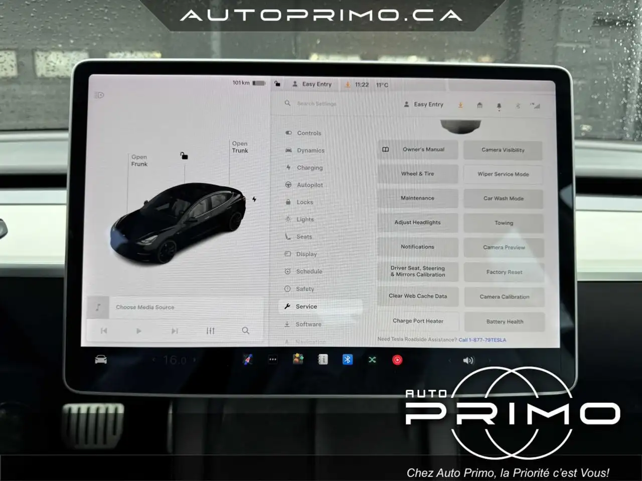 Tesla Model 3 снимка Tesla Model 3