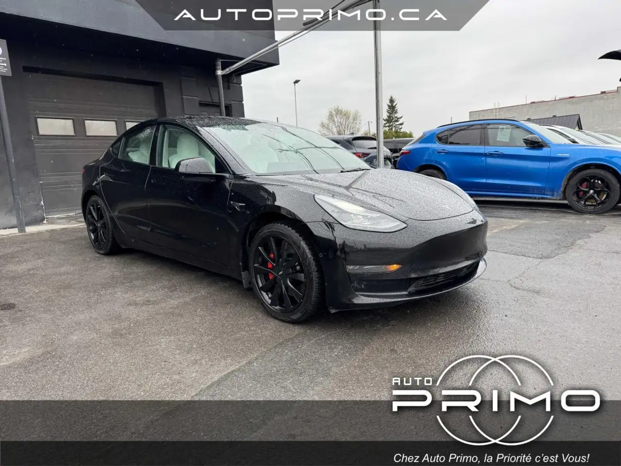 Tesla Model 3 снимка Tesla Model 3