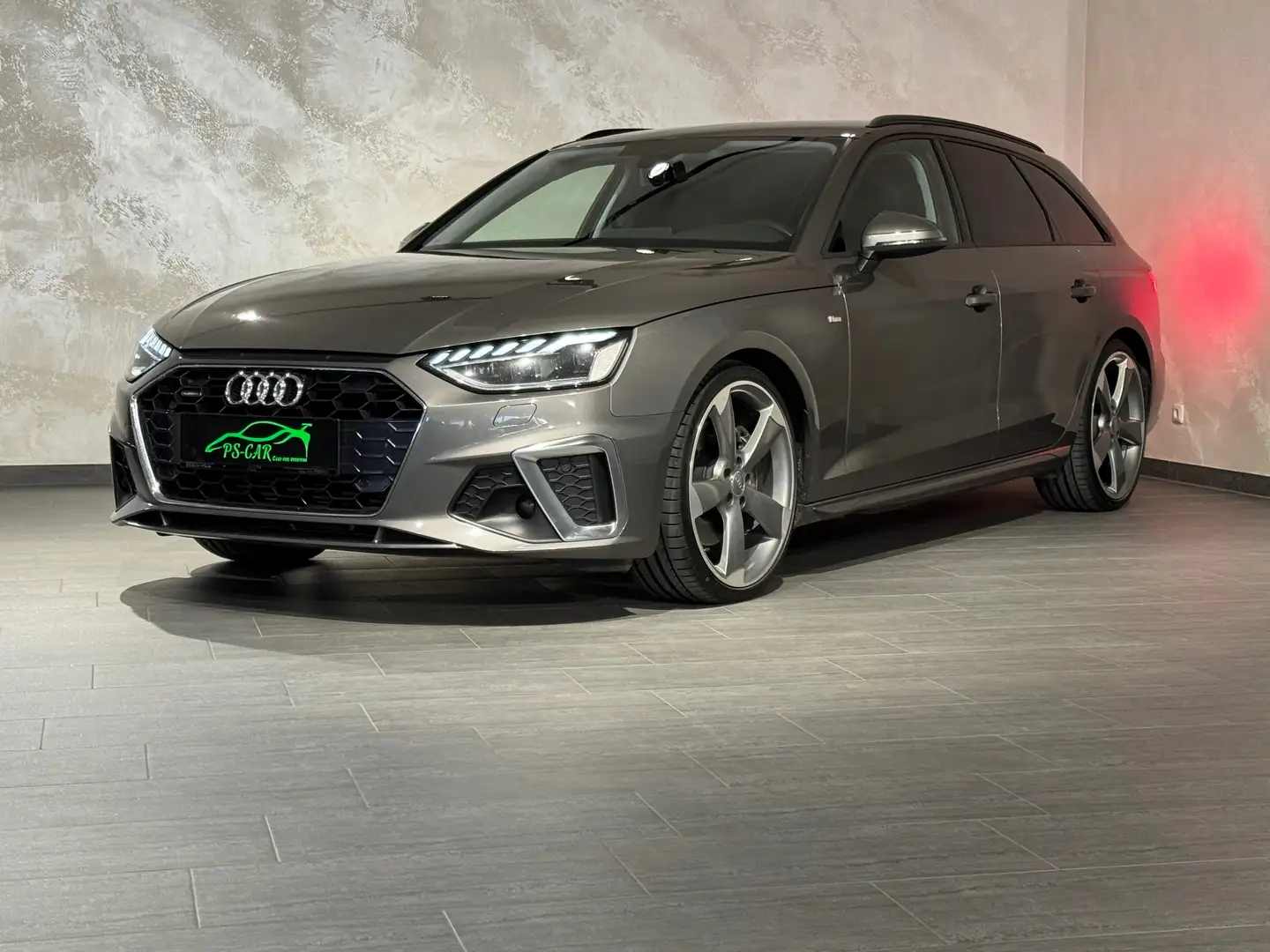 Audi A4 45 TFSI Quattro S line**LED**20 Zoll**MWST** Grau - 2