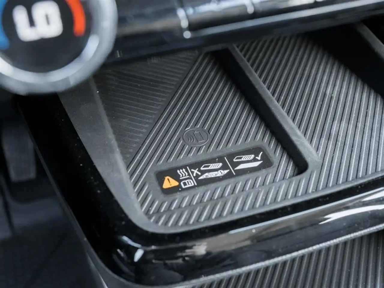 Chevrolet Bolt снимка Chevrolet Bolt