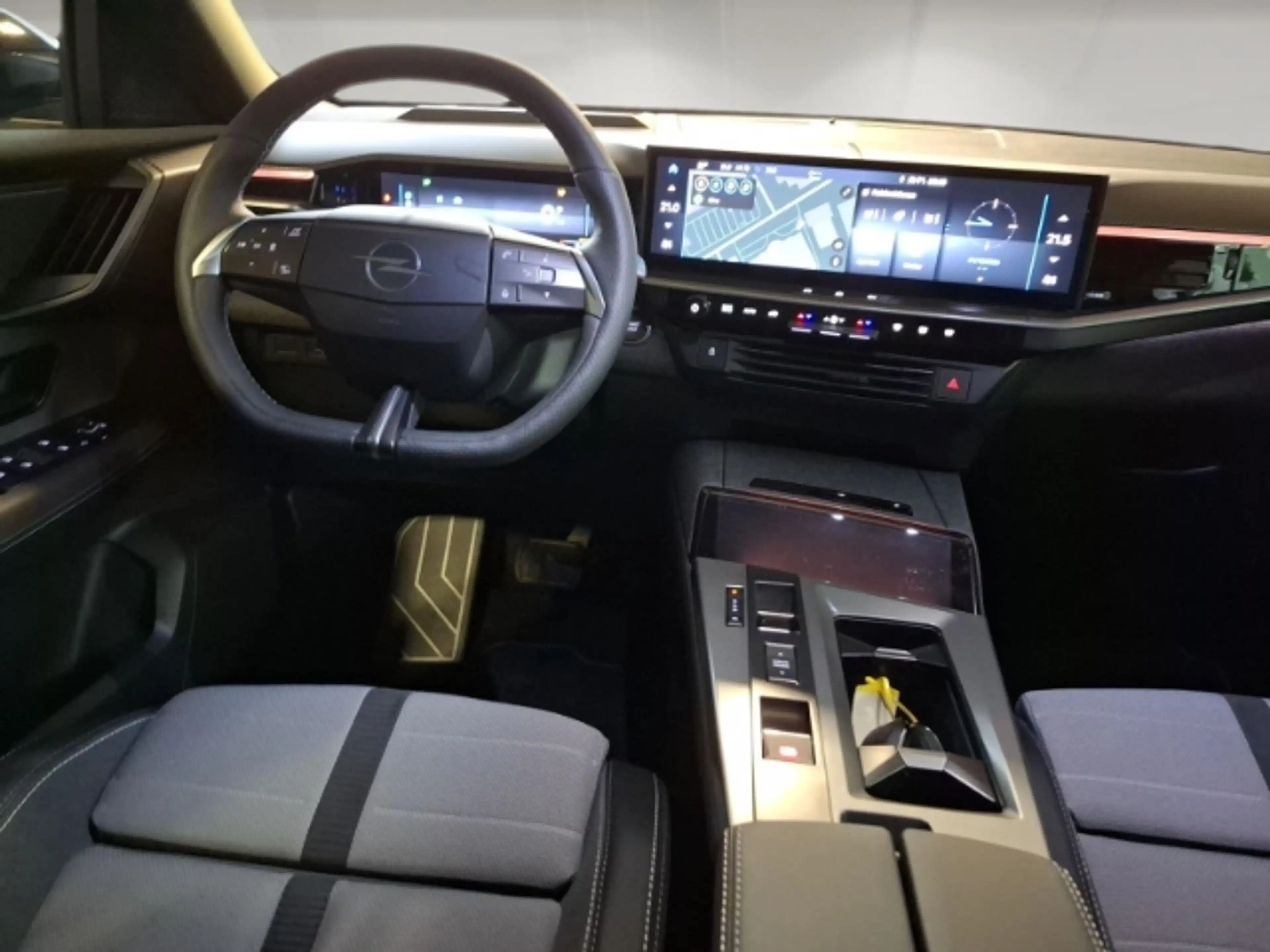 Opel Grandland GS 1,2 Hybrid Automatik/Navi/HUD/Lenkrad/Sitzheizu — photo 10