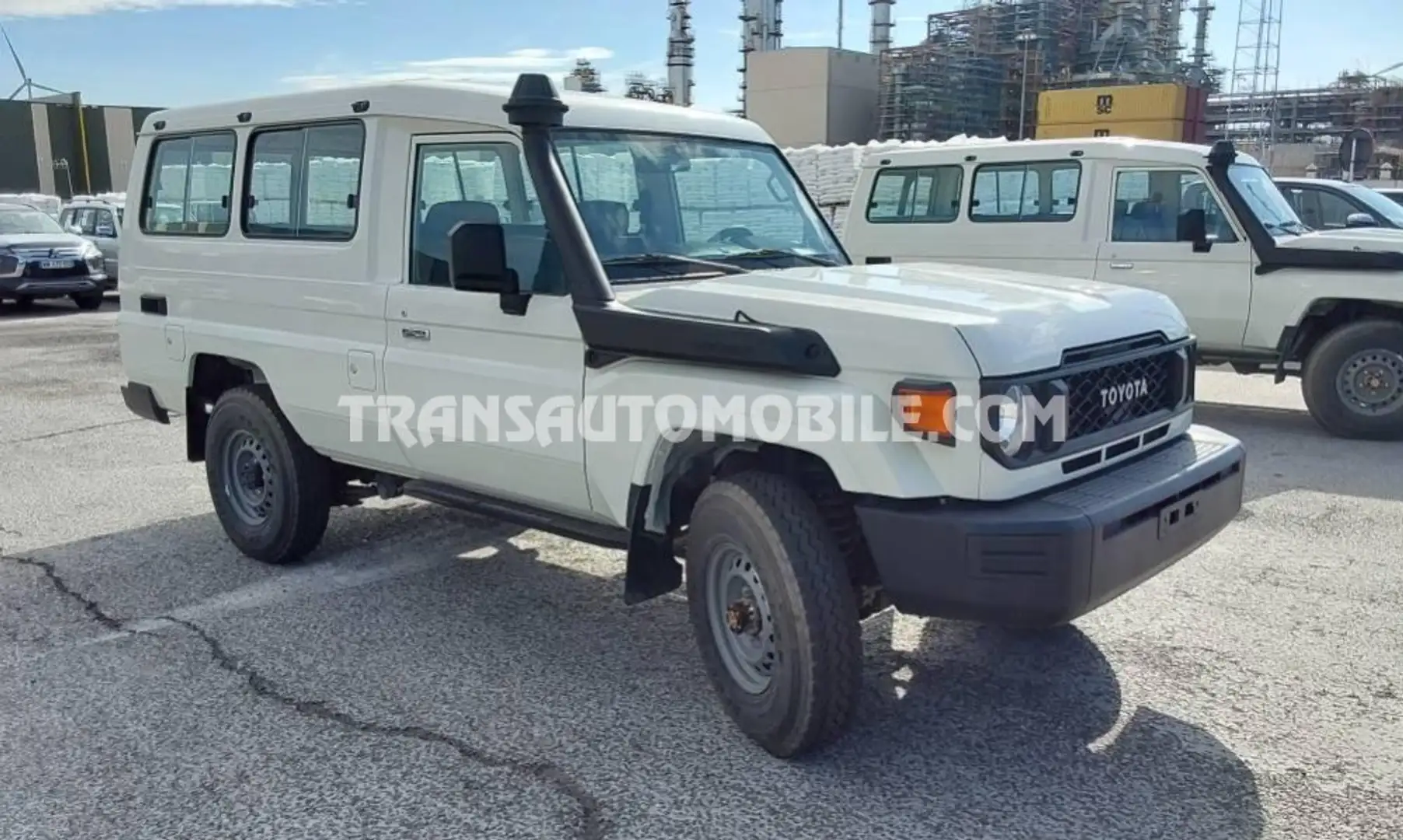 Toyota Land Cruiser Metal top HZJ 78 - EXPORT OUT EU TROPICAL VERSION  Fehér - 1