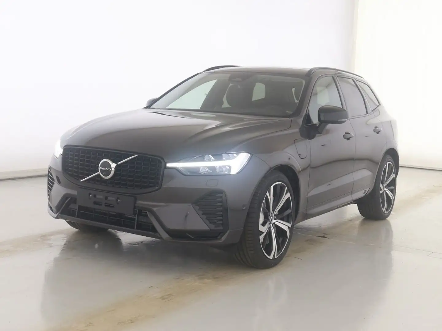 Volvo XC60 T8 Ultra Dark Recharge Plug-In Hybrid AWD Grau - 1