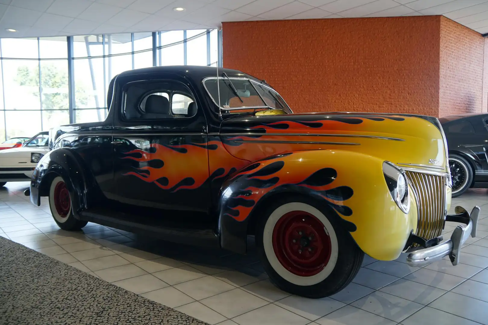 Ford USA De Luxe PICK-UP 1939 Noir - 2