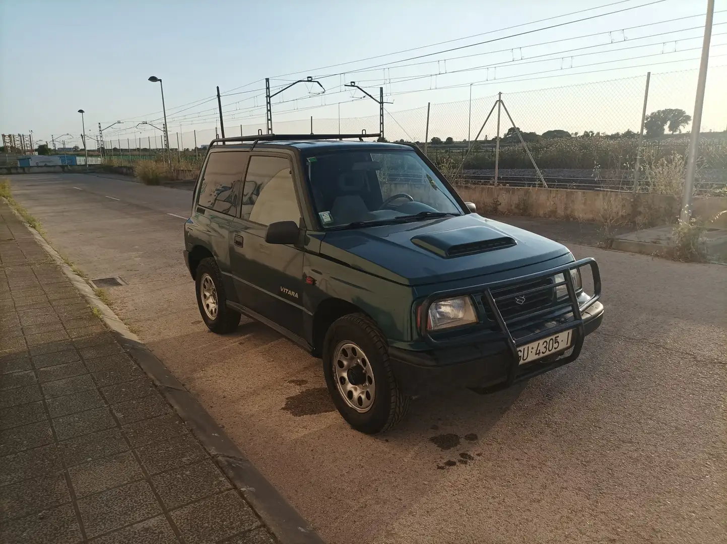 Suzuki Vitara Vitara 1.9TD Techo Metálico SE Verde - 2
