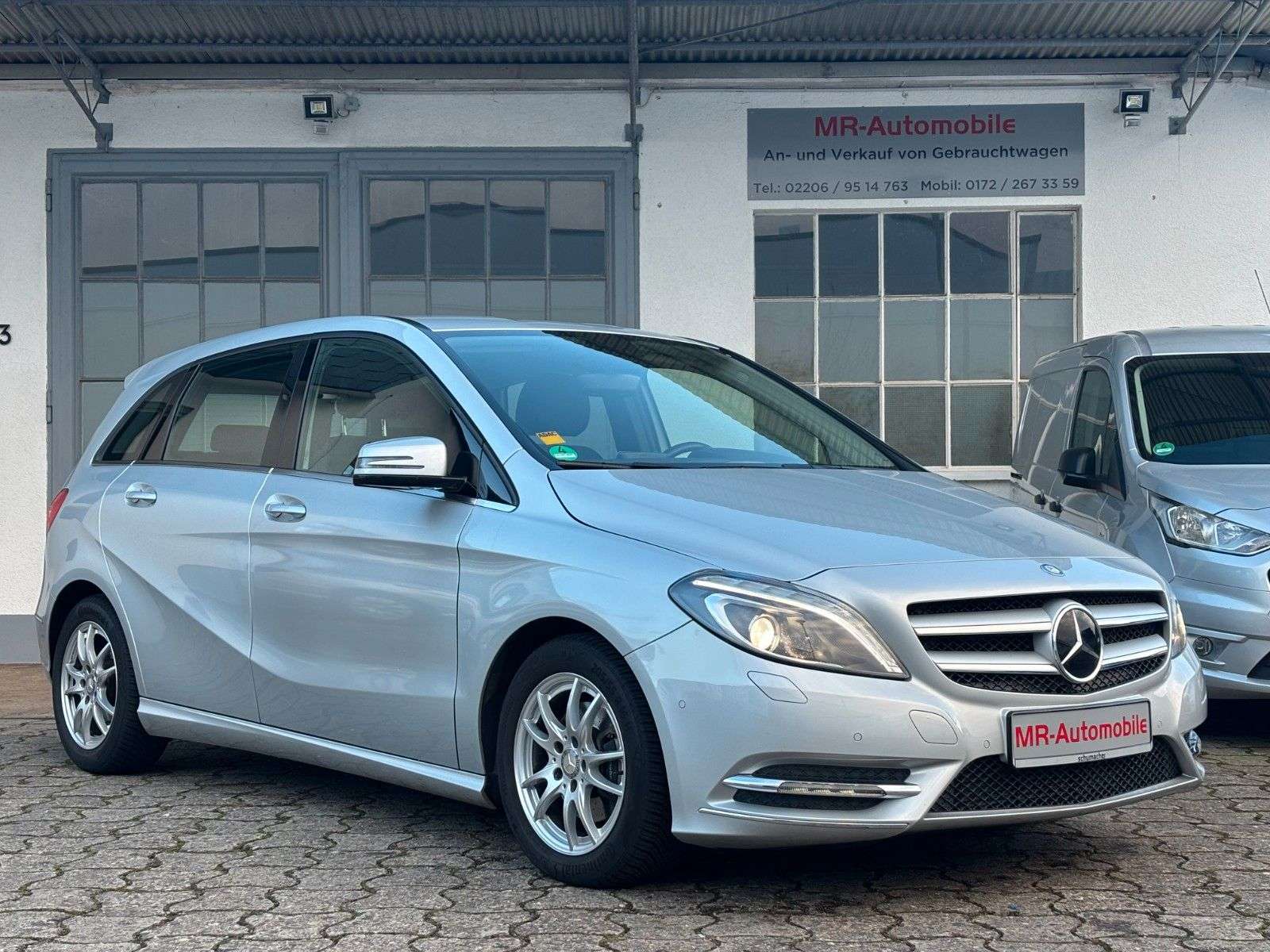 Second hand Mercedes Benz B-Class 200