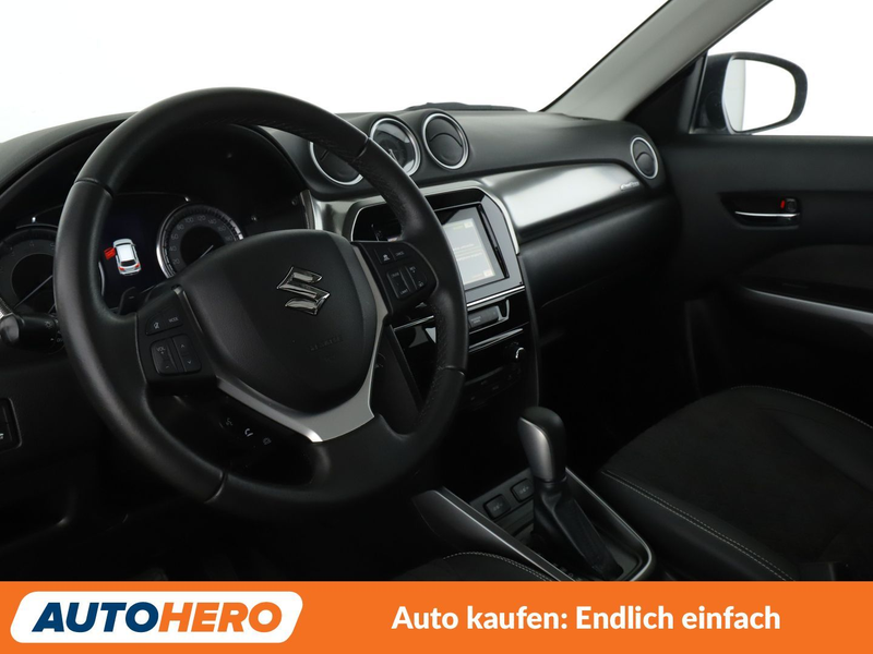 Suzuki Vitara 1.4 BoosterJet Comfort + 4x4 Aut.*TEMPO*CAM*PDC* — photo 11