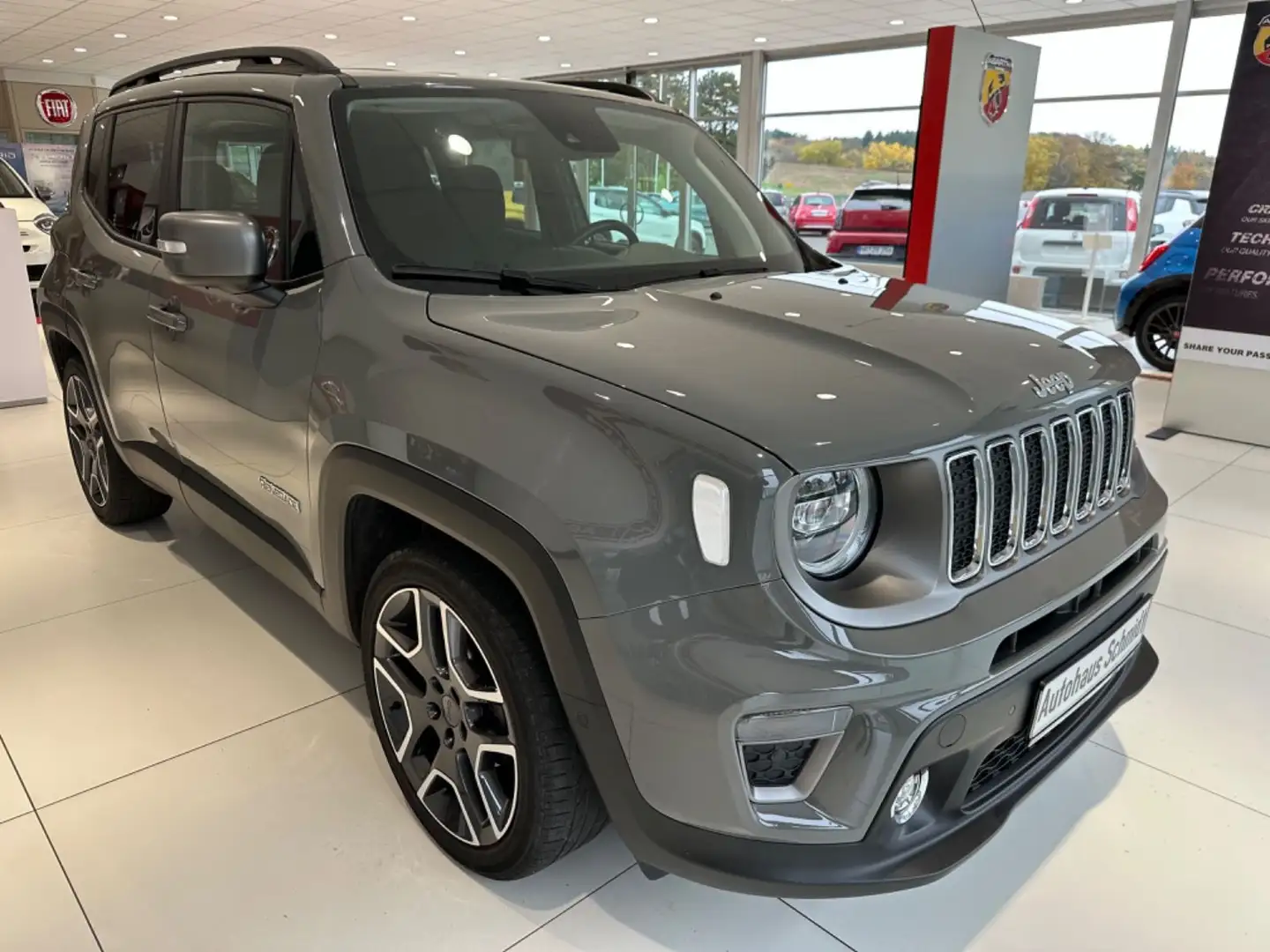 Jeep Renegade Limited FWD Gris - 2