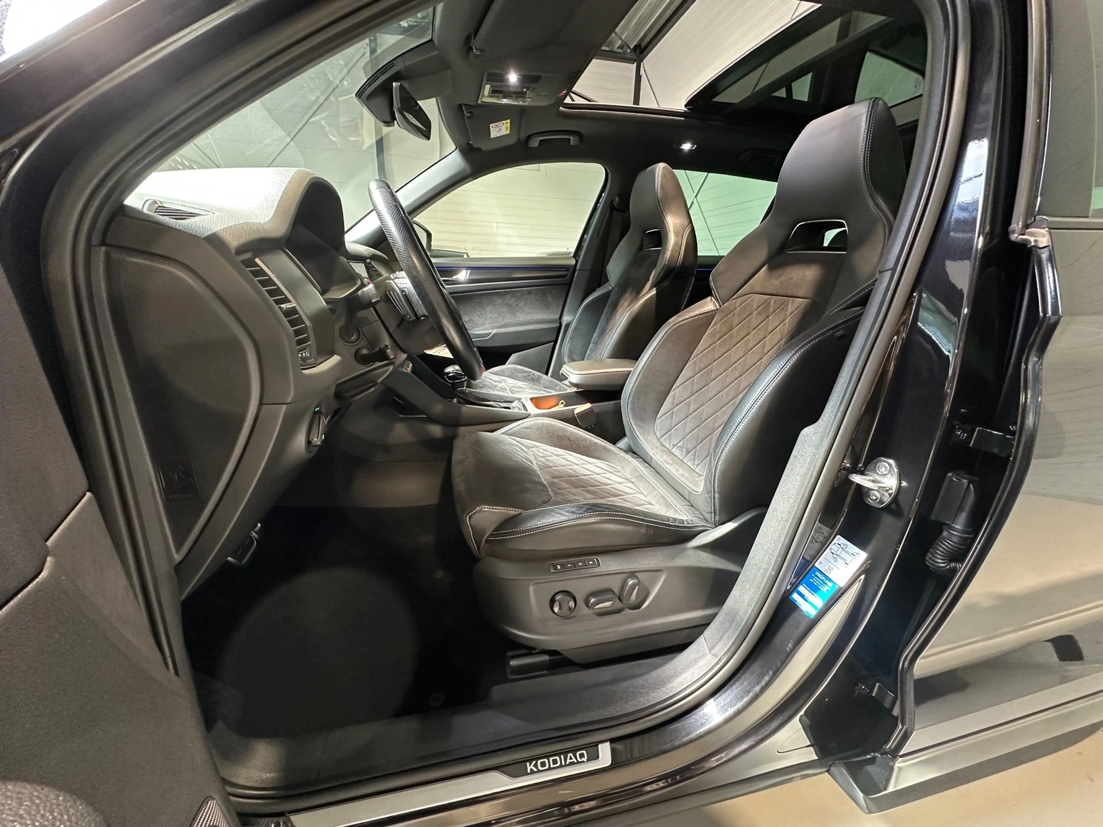 Skoda Kodiaq 1.5 TSI Sportline Business 7p. 2020 — photo 9