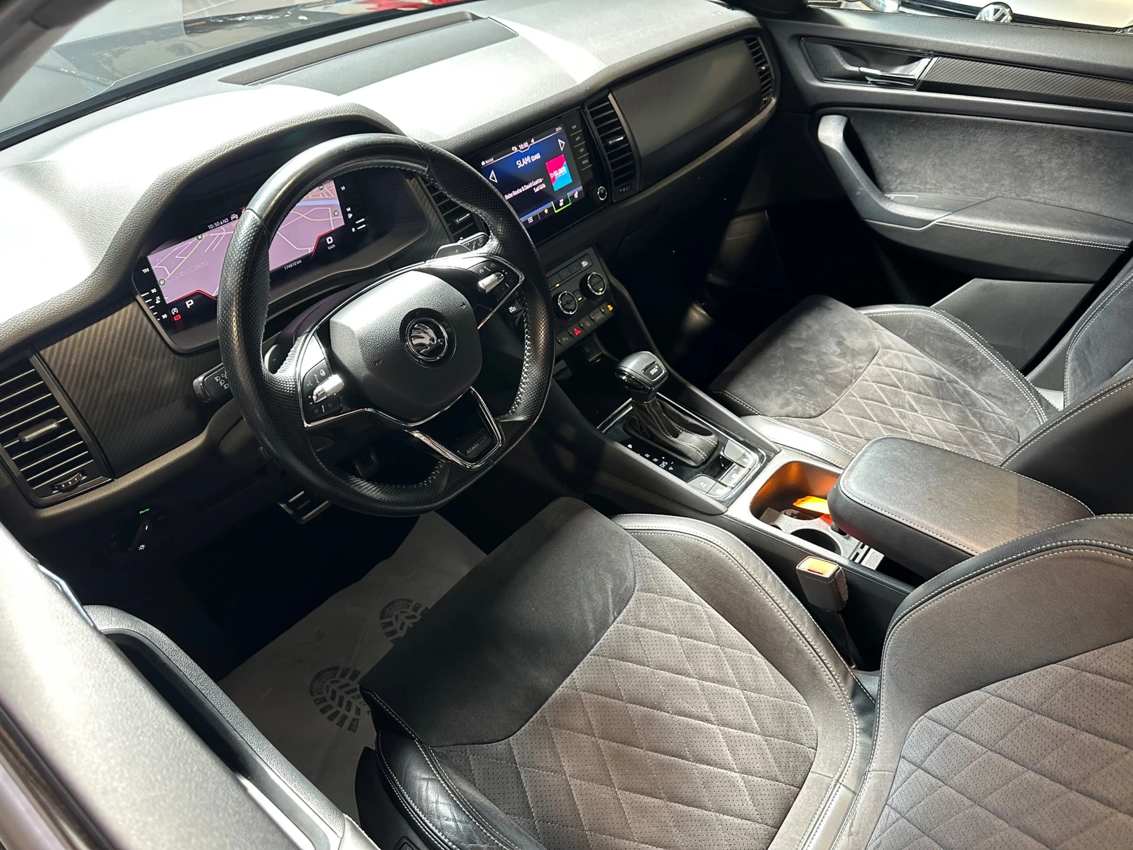 Skoda Kodiaq 1.5 TSI Sportline Business 7p. 2020 — photo 10