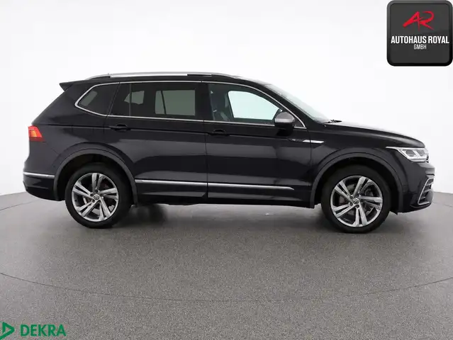 Volkswagen Tiguan Allspace view 6