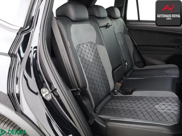 Volkswagen Tiguan Allspace view 13