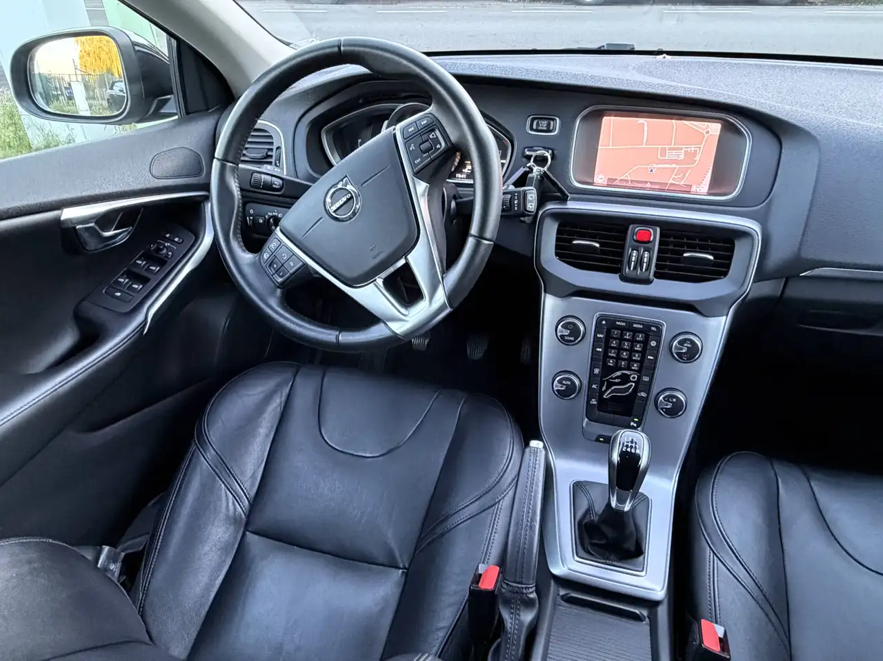 Volvo V40 — photo 22 sur 25